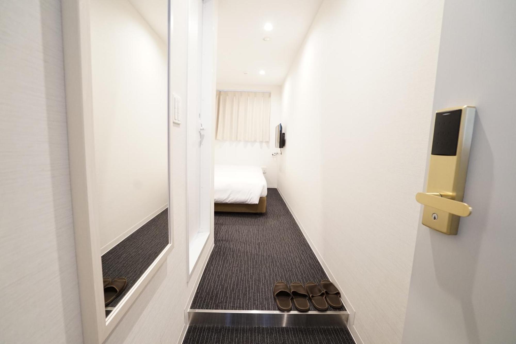 Cvs Bay Hotel New Building Urayasu Extérieur photo